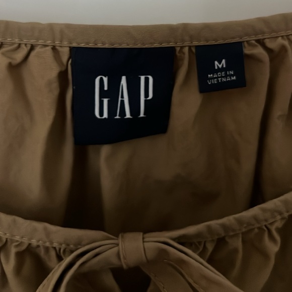 Gap Smocked Midi Dress - Picture 9 of 9